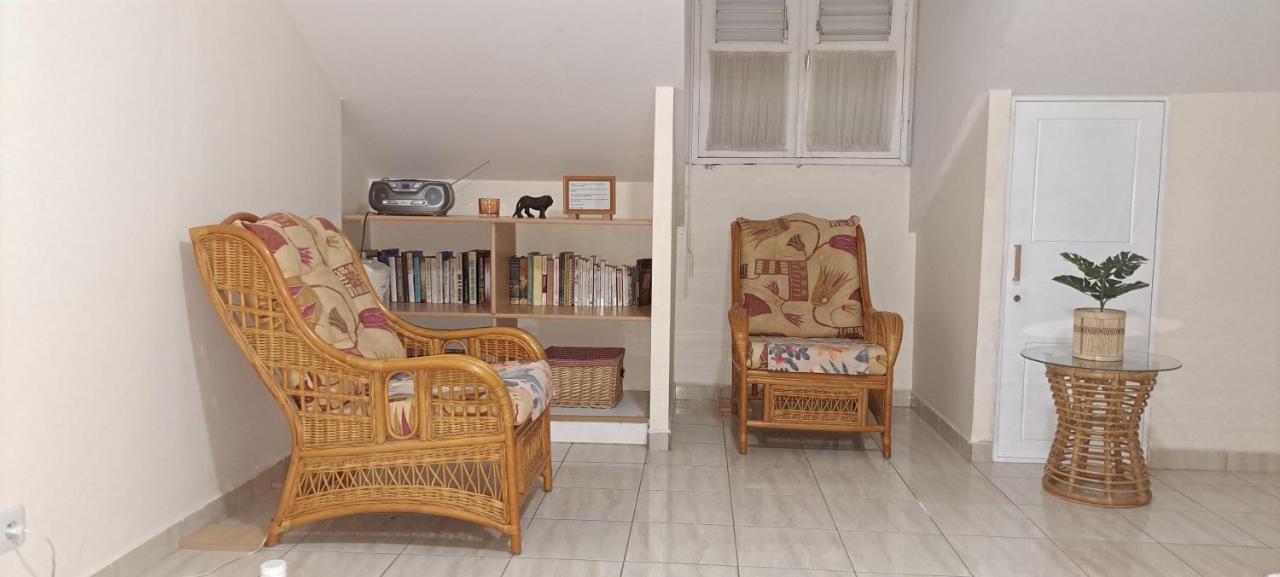 Logement Spacieux Deux Pieces A Baie Mahault Екстериор снимка