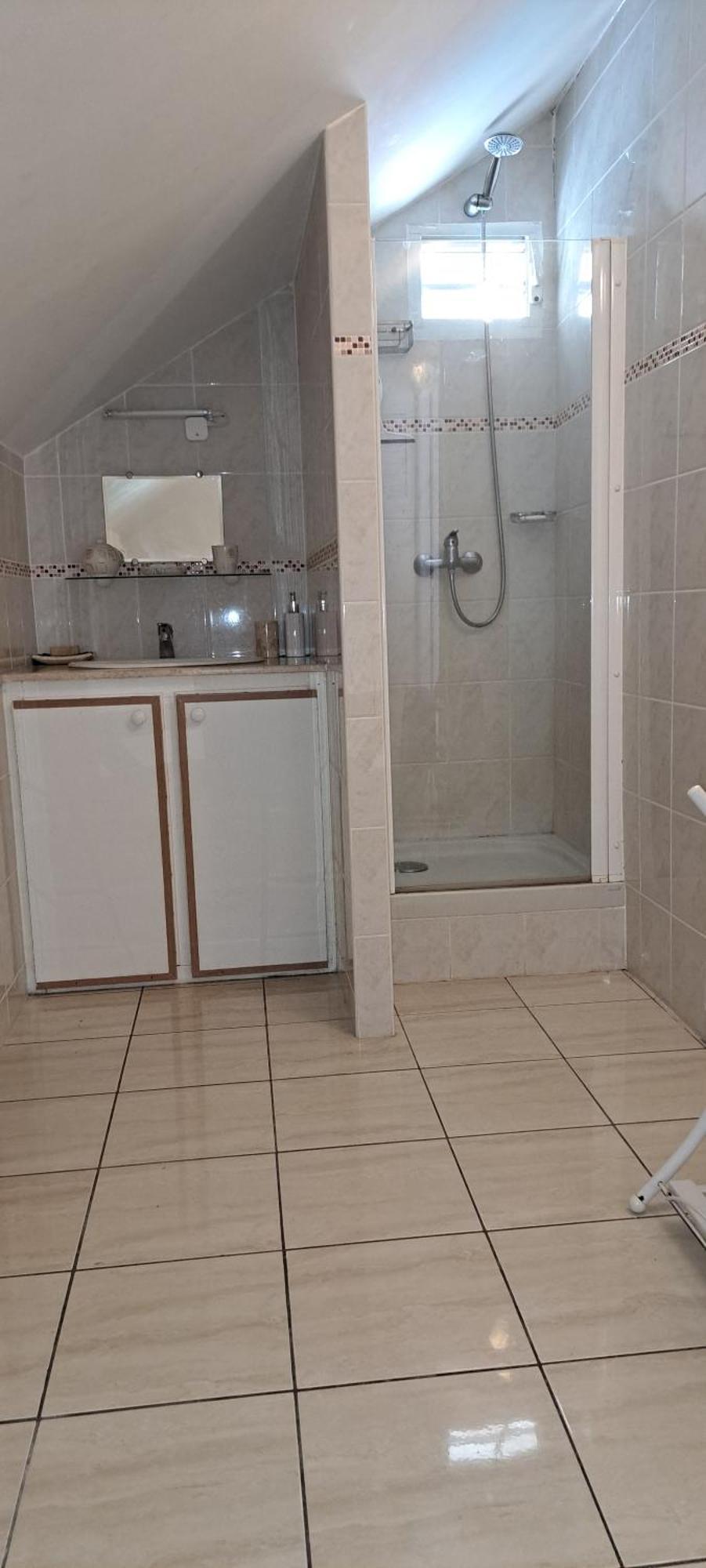 Logement Spacieux Deux Pieces A Baie Mahault Екстериор снимка