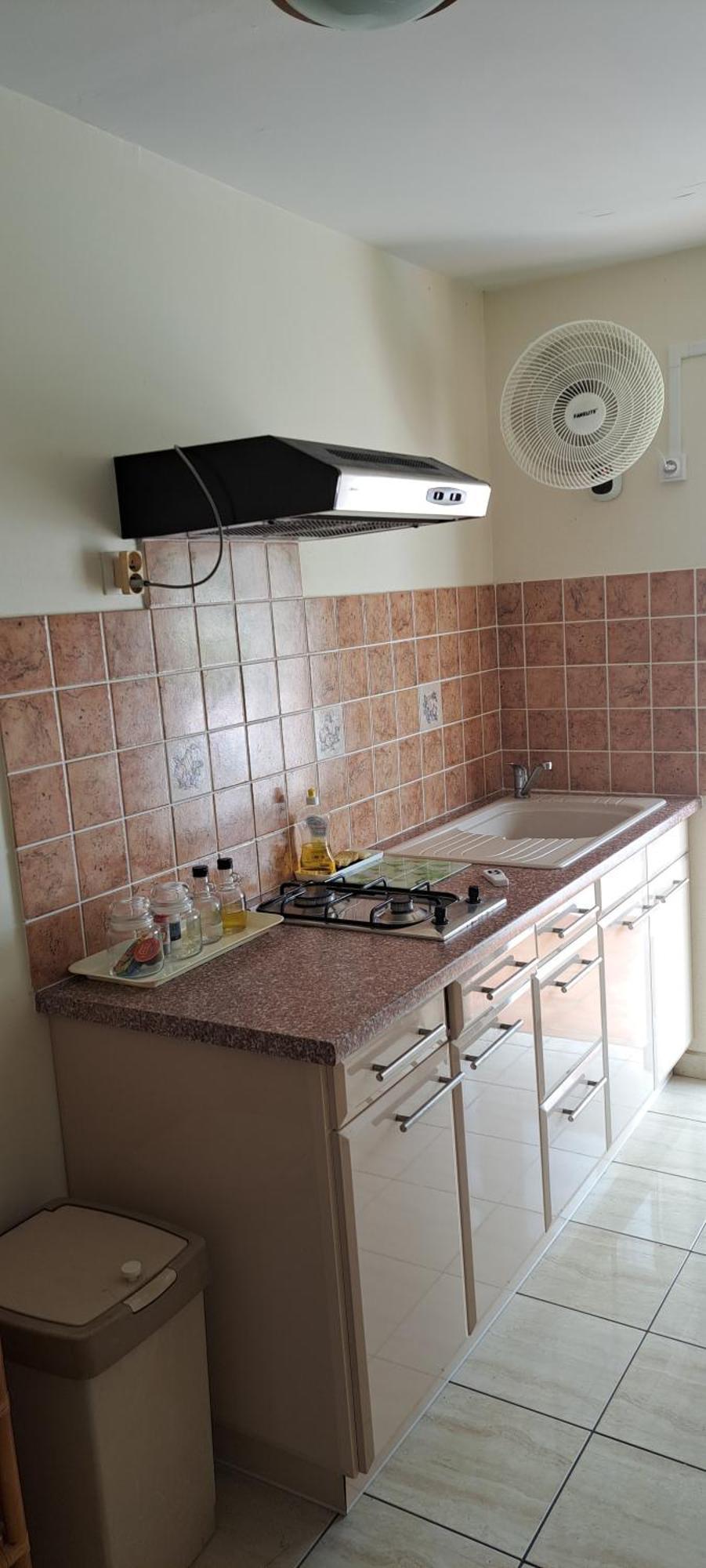 Logement Spacieux Deux Pieces A Baie Mahault Екстериор снимка